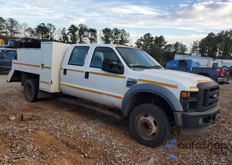 2009 Ford F550 Super Duty из США, поврежденный, VIN 1FDAW56Y89EA96033